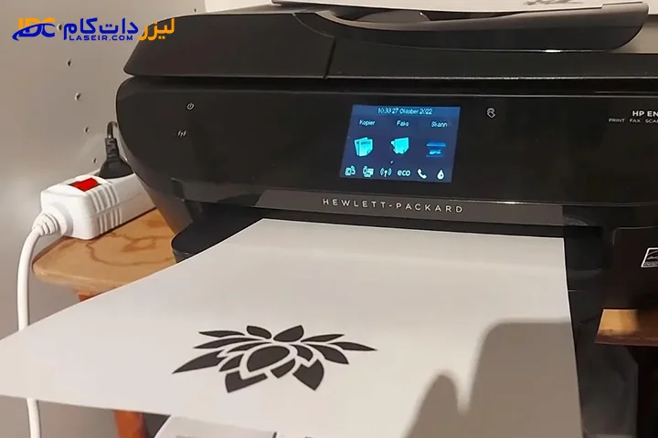 حکاکی روی شیشه با لیزر