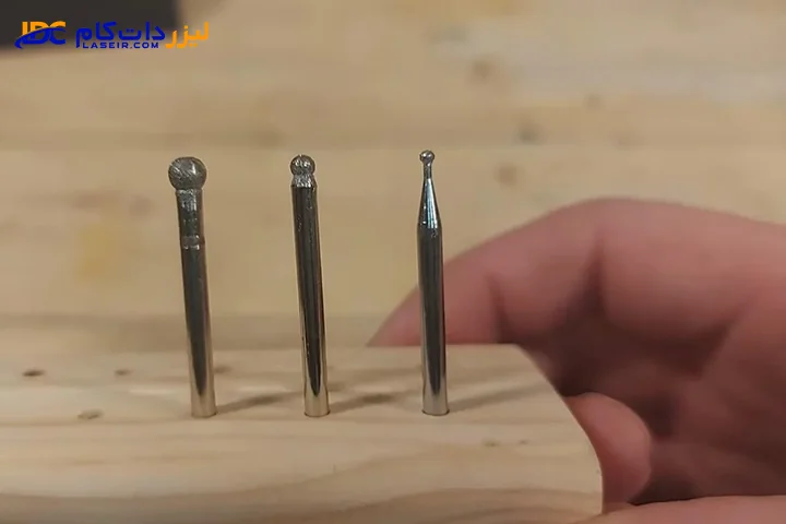 حکاکی روی شیشه با لیزر